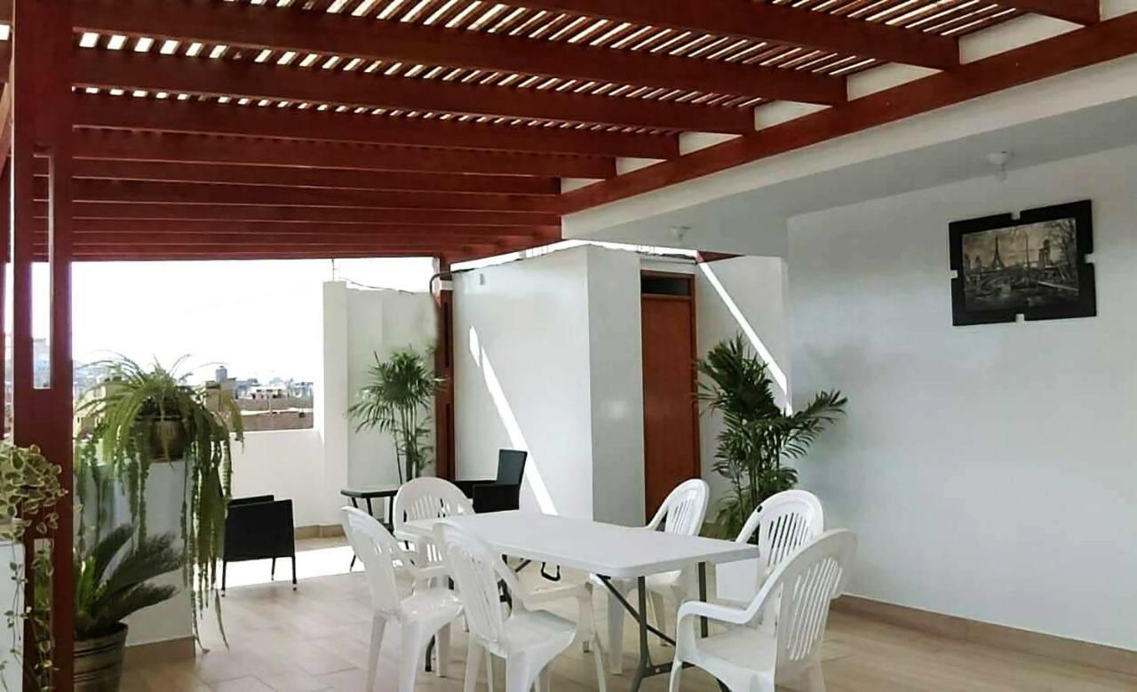 Hospedaje Luna Llena San Vicente de Cañete Exterior photo