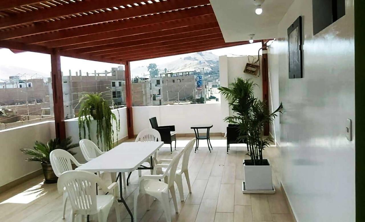 Hospedaje Luna Llena San Vicente de Cañete Exterior photo